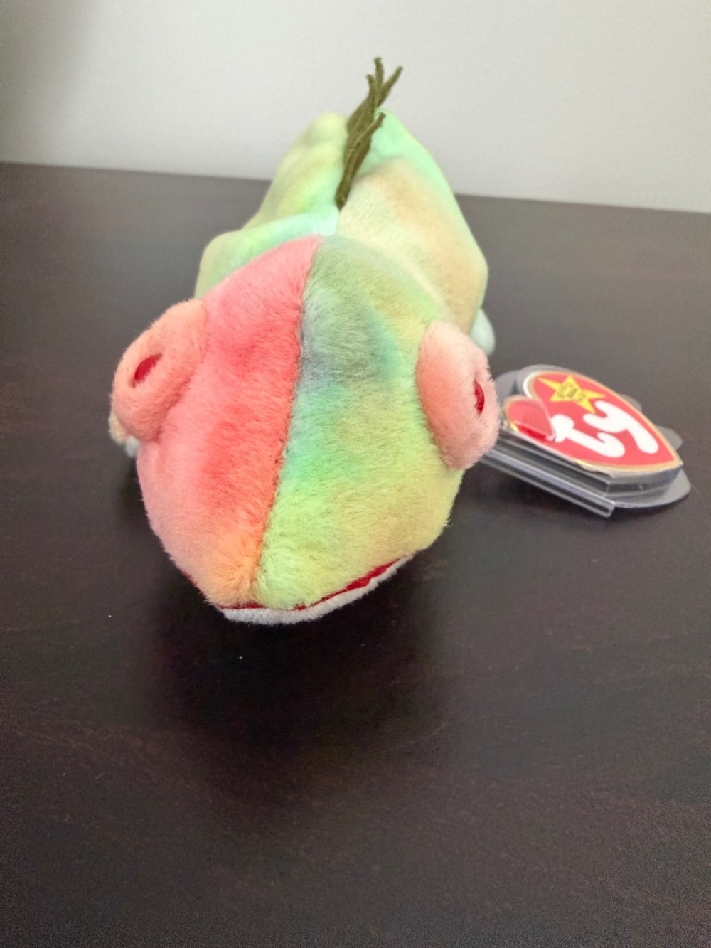 NWT Ty Beanie Baby Iggy the Iguana Retired Collectible Vintage Toys